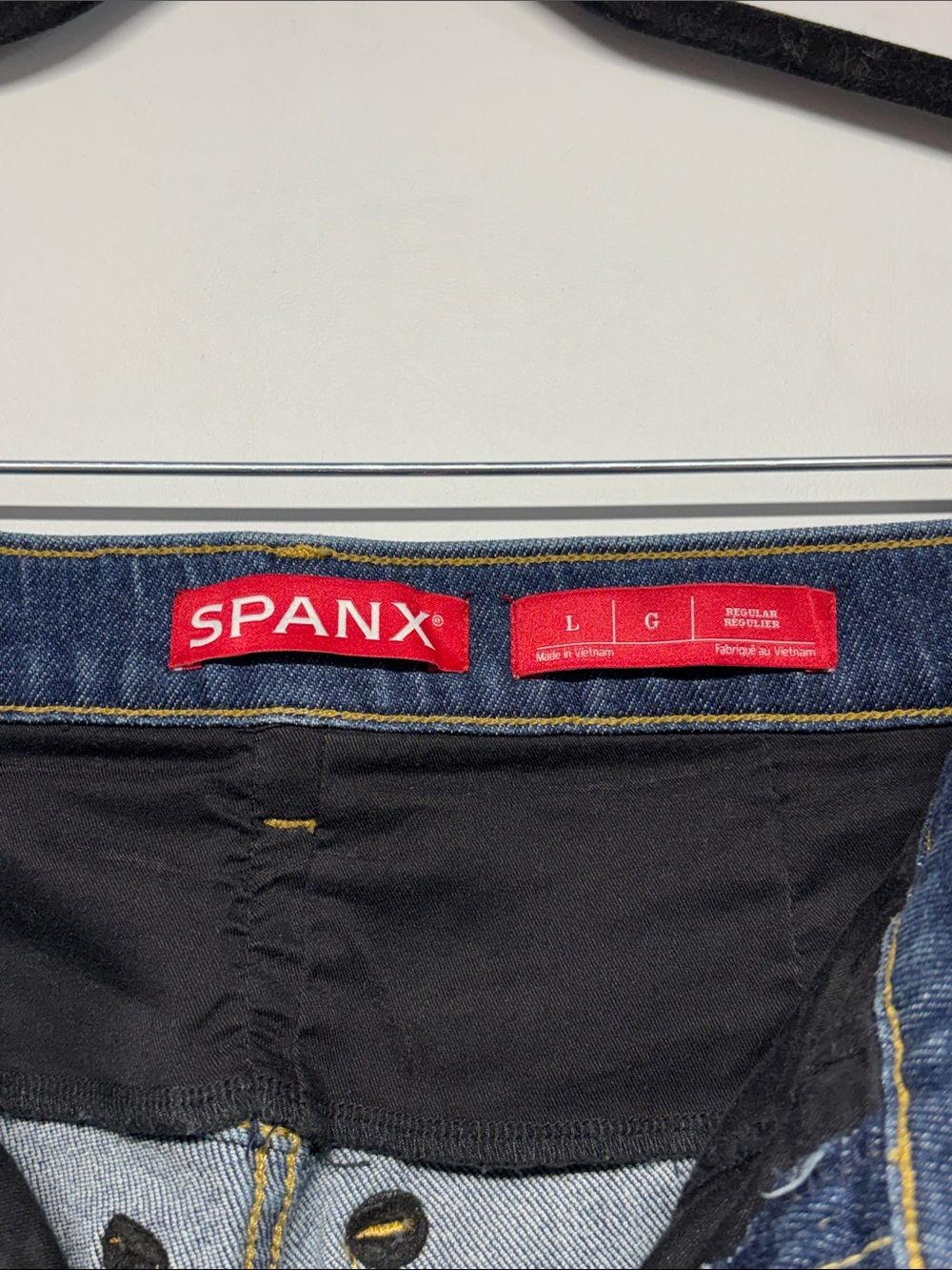 ✨SPANX Women’s Barrel Leg Jeans Size L/G R - Picture 11 of 16